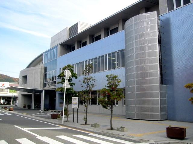 海南市海南保健福祉センター