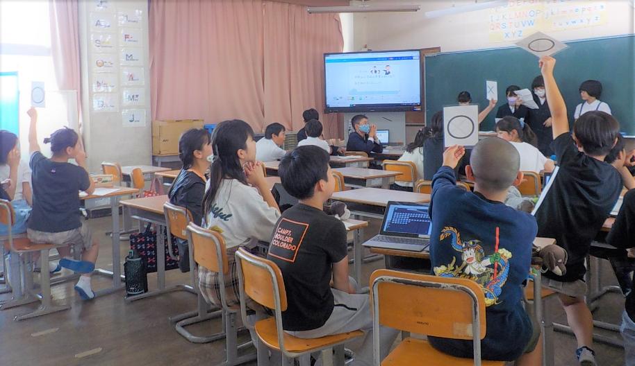 6年生交流学習の様子