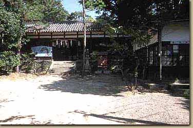 春日神社